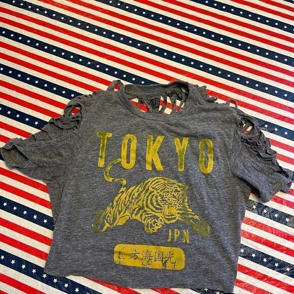 Locker Stock Tokyo Tiger Slashed Crop Top Tee XS - Picture 4 of 10